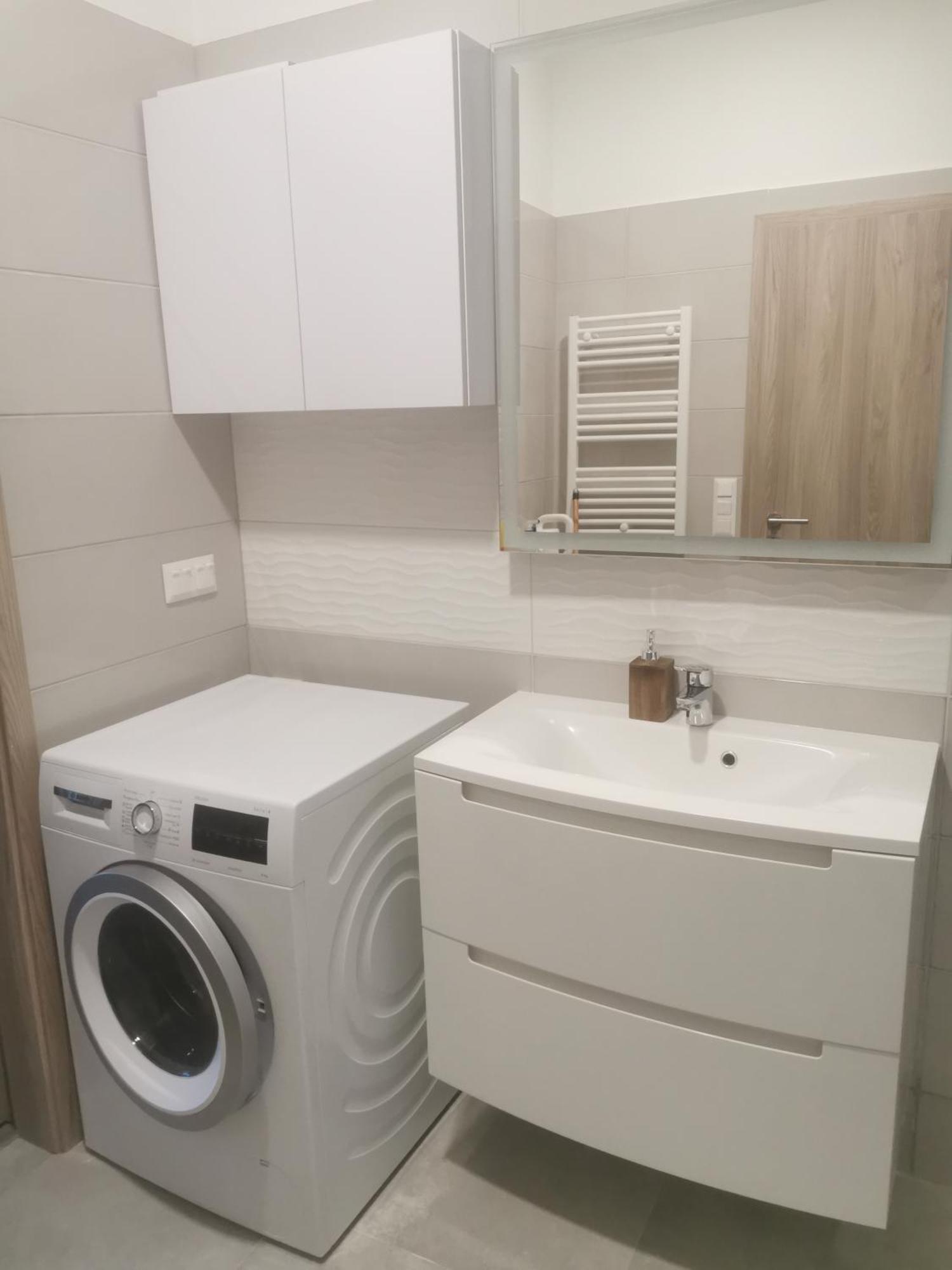 Beli Apartman Melygarazzsal Héviz Zewnętrze zdjęcie